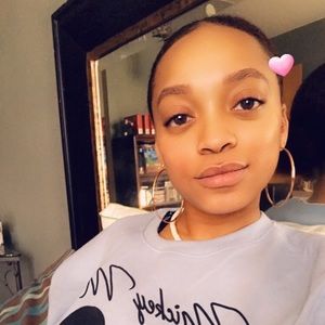 Meet your Posher, Desiree